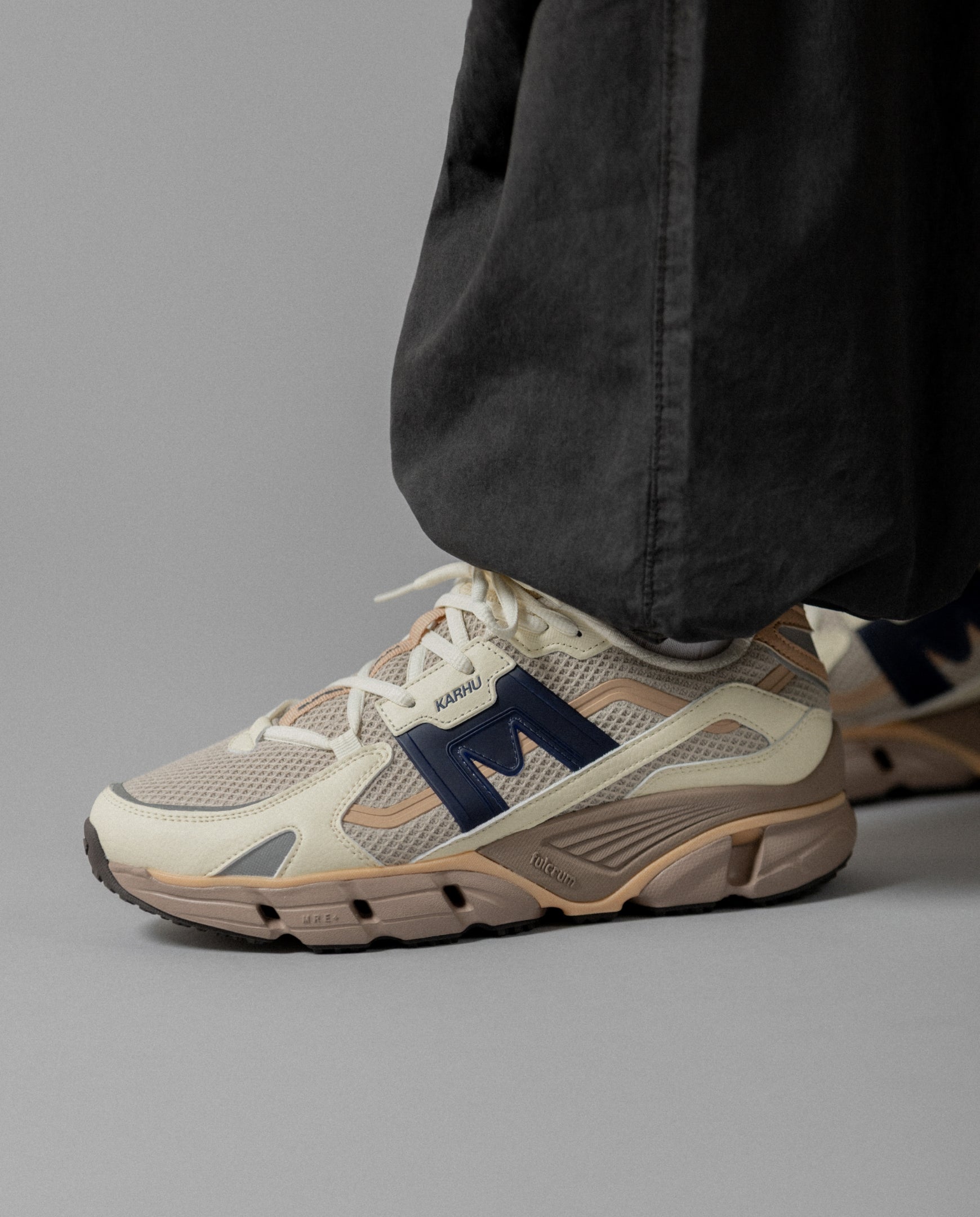 Karhu Super Fulcrum Solitary Star / Naval Academy