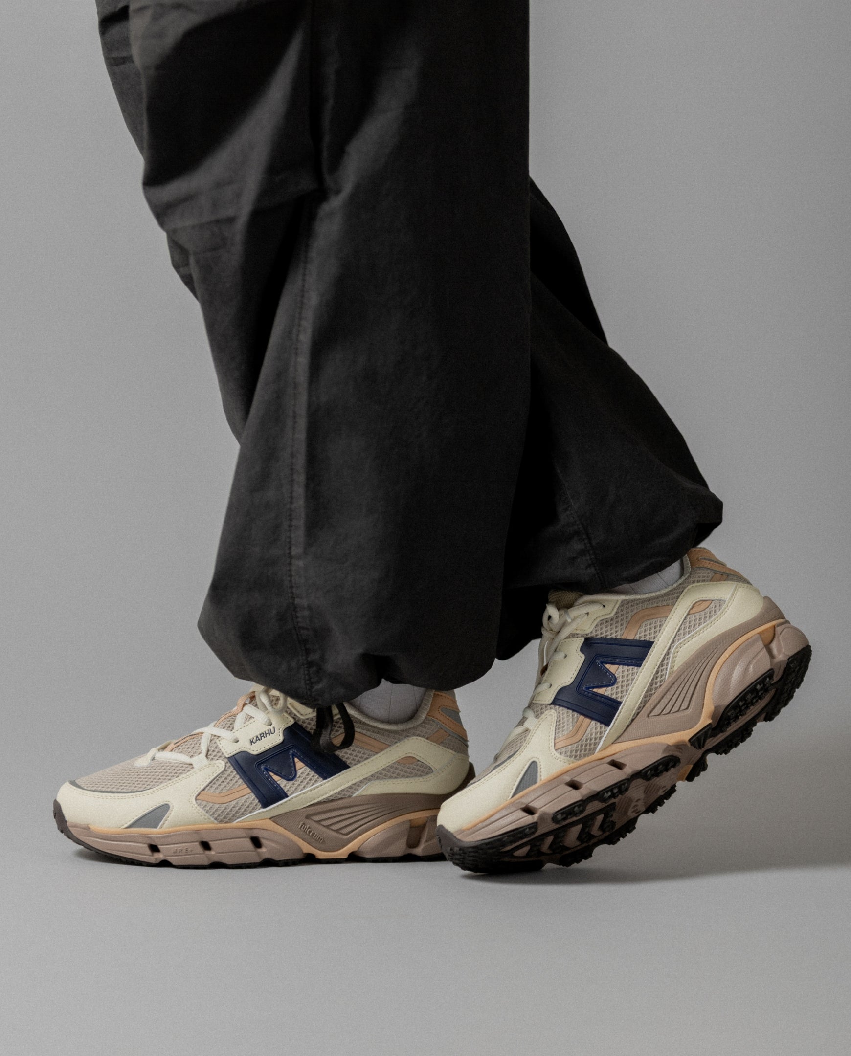 Karhu Super Fulcrum Solitary Star / Naval Academy