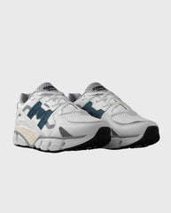 Karhu Super Fulcrum White / Deep Dive