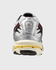 Mizuno Wave Rider 10 White / Black Sand / Syrah