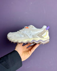 Mizuno Wave Mujin Snow White / White / Paisley Purple