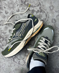 Mizuno Wave Rider Beta Vintage Khaki / Black Sand / Grape Leaf