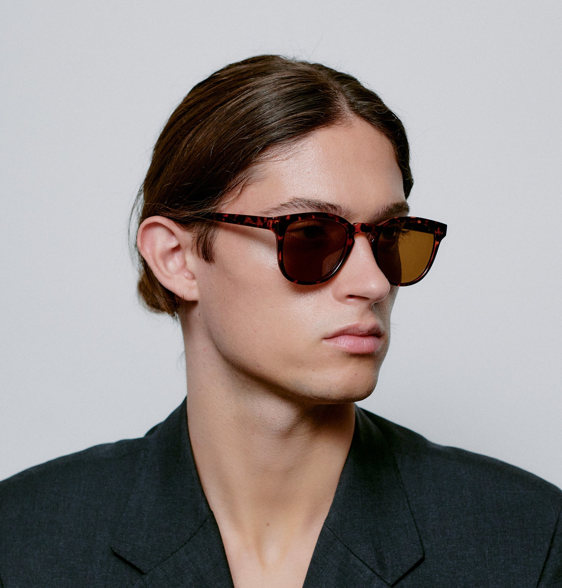 A.Kjaerbede Bate Demi Tortoise | Noble