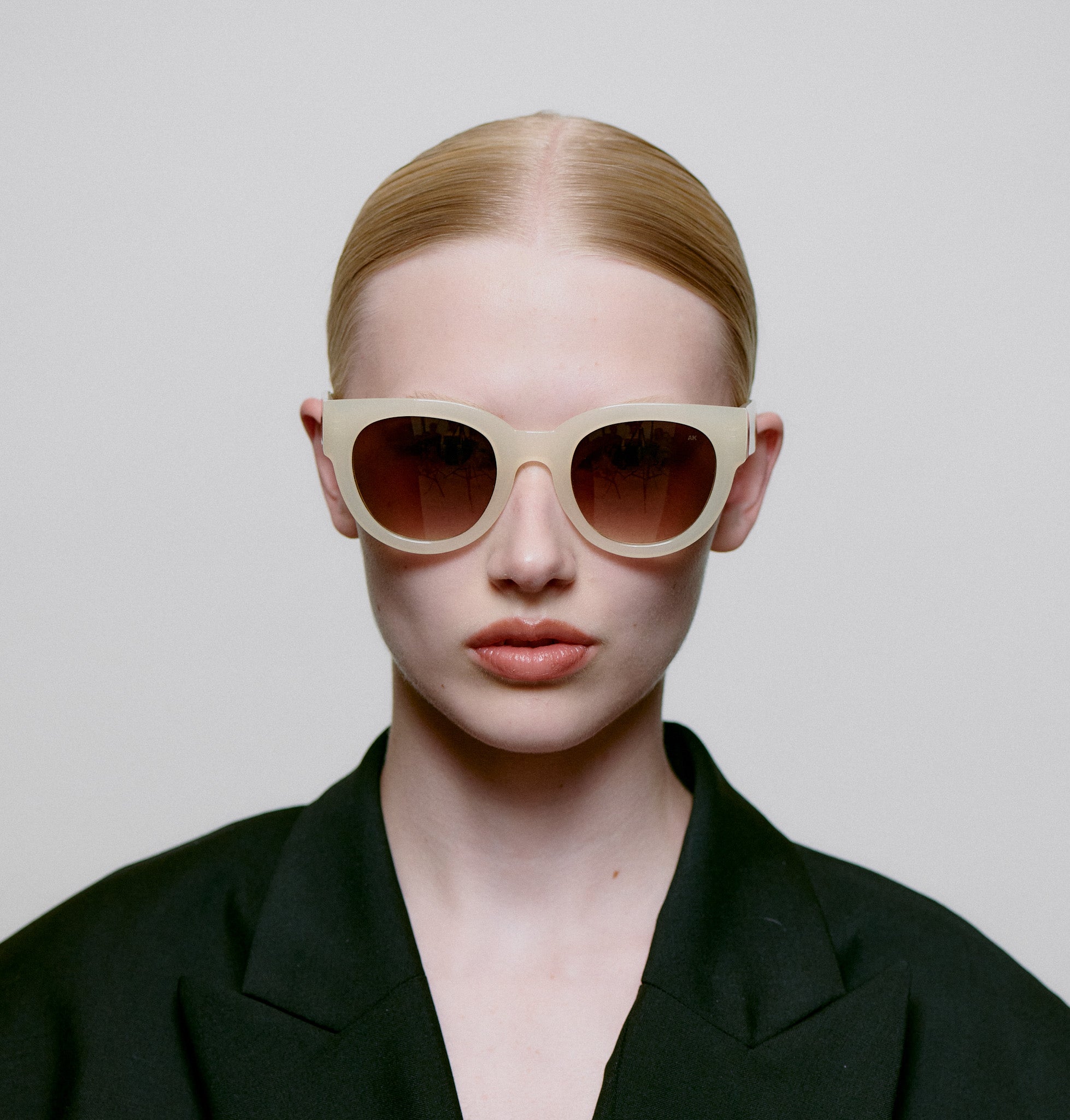 A.Kjaerbede Lilly Cream Bone | Noble