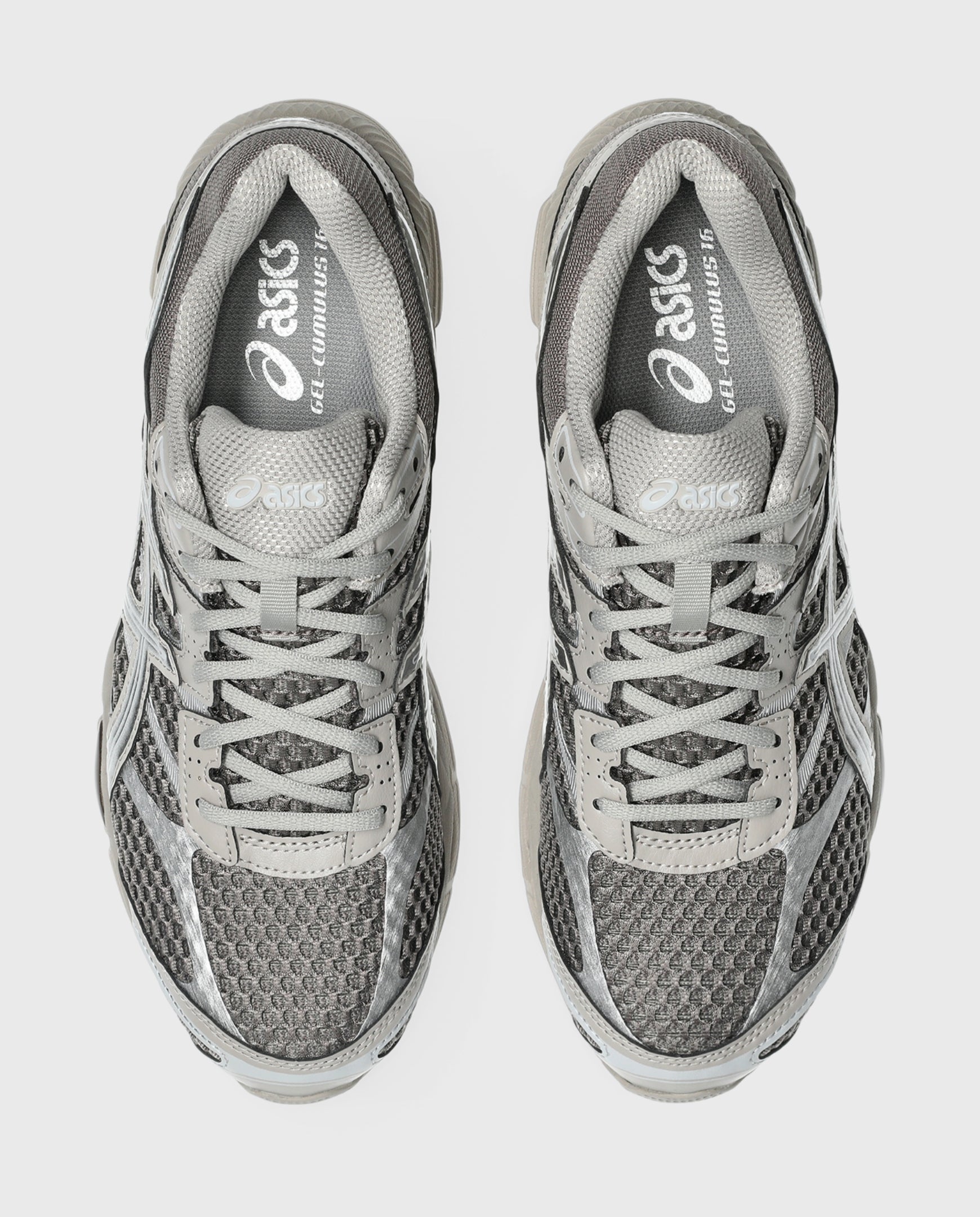 Asics hardloopschoen met veters en binnenzijde van tong, donkergrijze Asics-bekleding