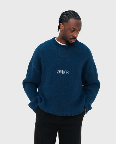 Minimal Logo Knit Navy