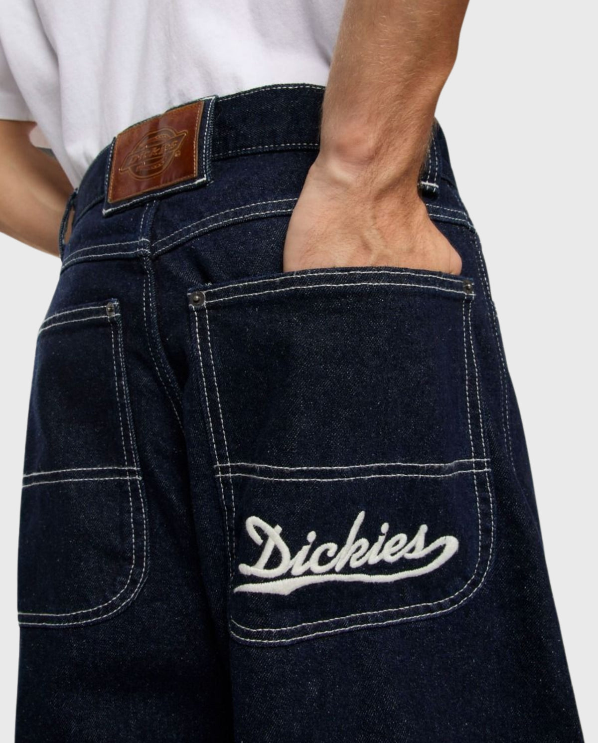 Denim jeans achterzijde met wijde pijpen, donkerblauw, Dickies-logo op achterzak