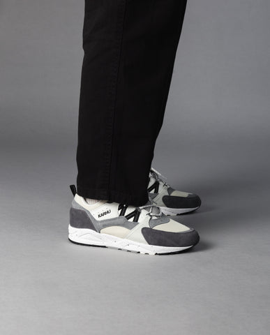 Karhu Fusion 2.0 Limestone / Jet Black