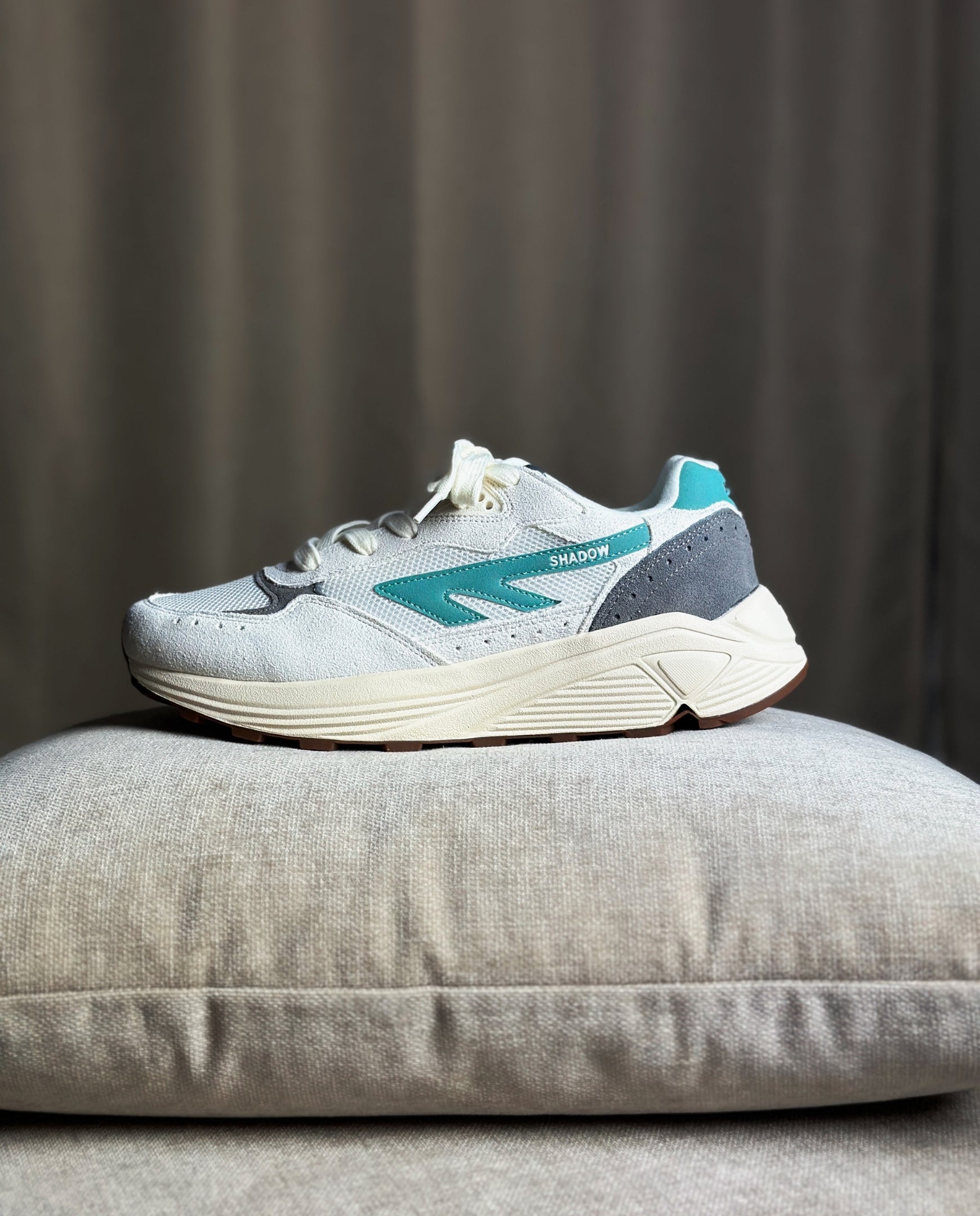 Hi-Tec Shadow Gardenia / Sharkskin / Canton