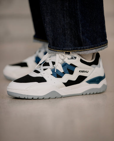 Karhu Fusion XT Bright White / Deep Dive