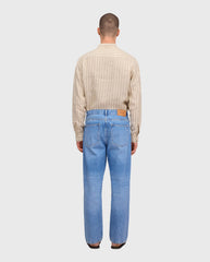 Otis light blue jeans met rechte pijpen, achterzakken en riemlussen