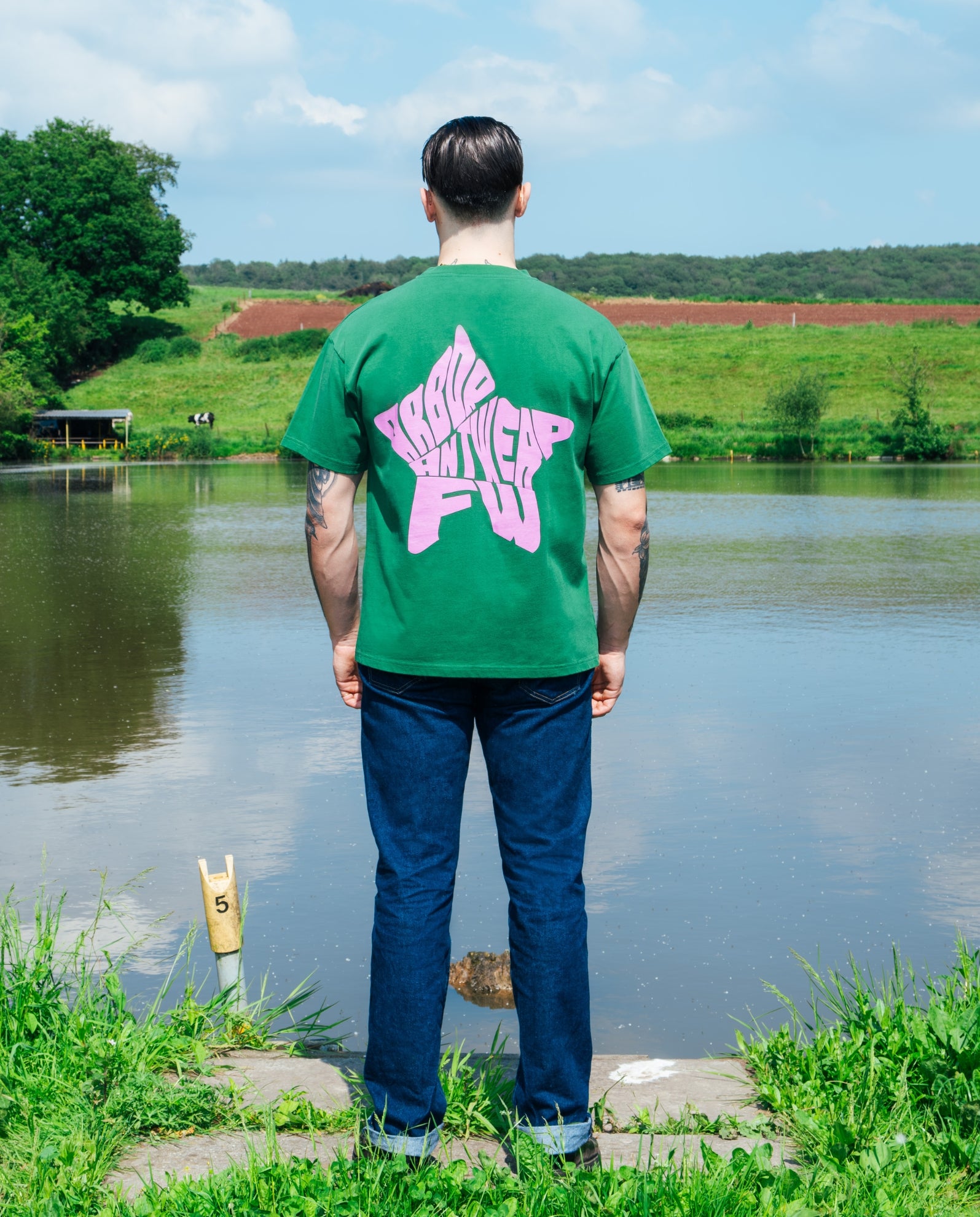 Arbor Antwerp Pink Star Green T-Shirt | Noble