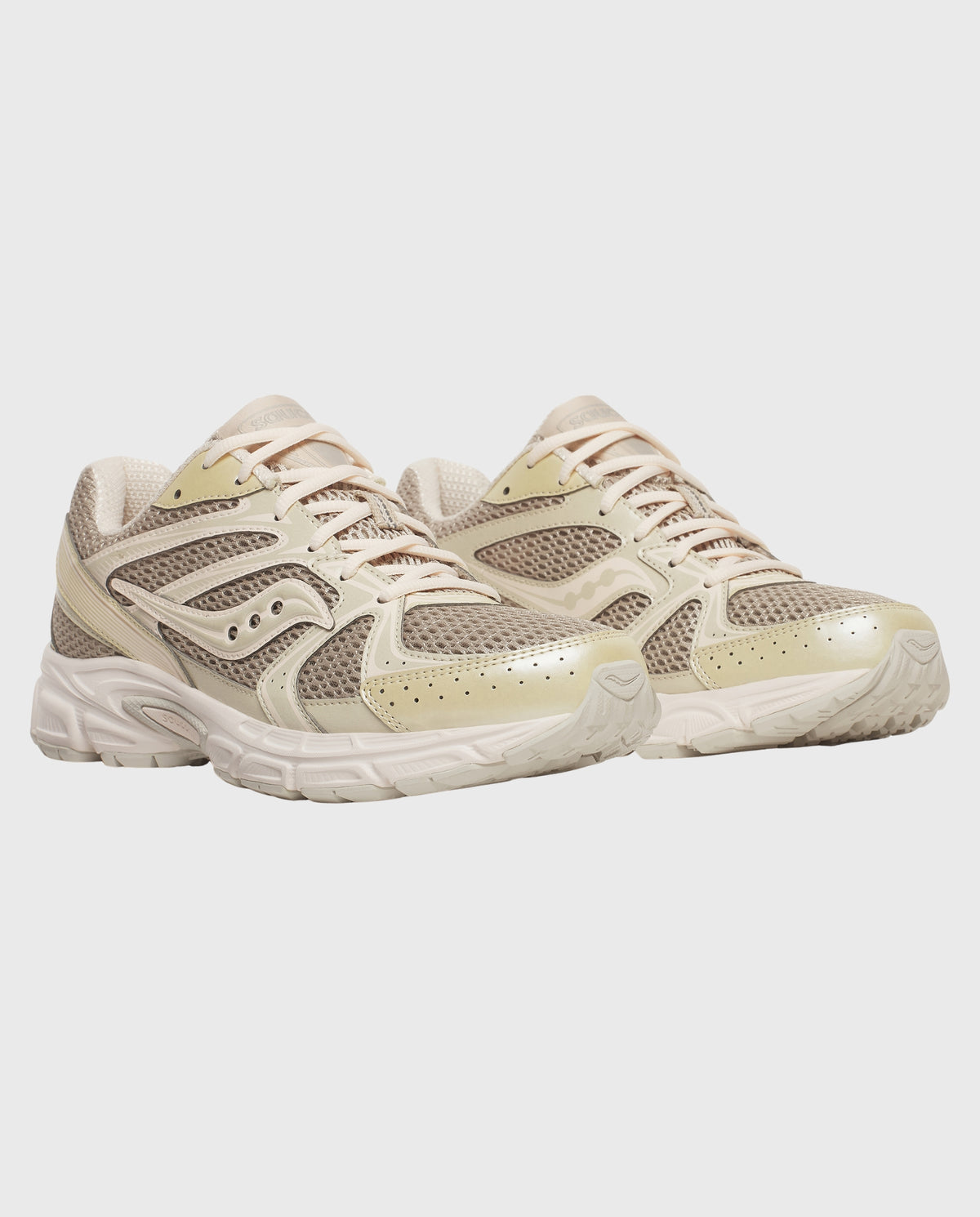 Saucony hardloopschoen met veters, lichtbeige mesh en witte zool