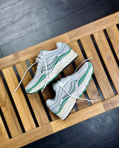 Saucony Progrid Omni 9 Green