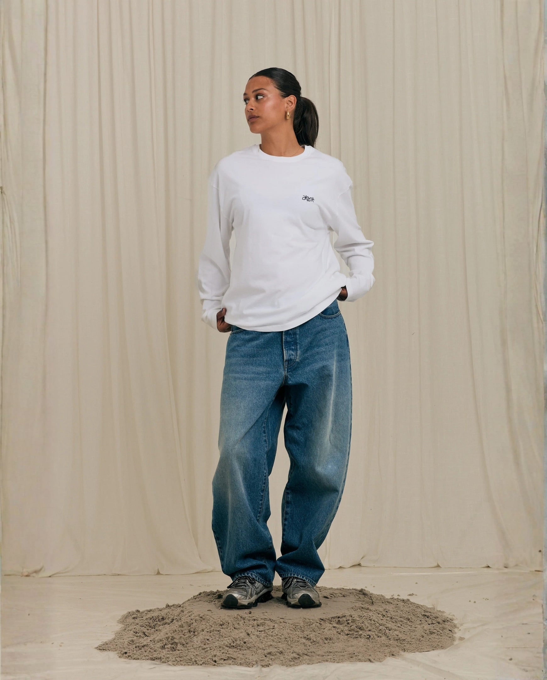 White Lotus Longsleeve