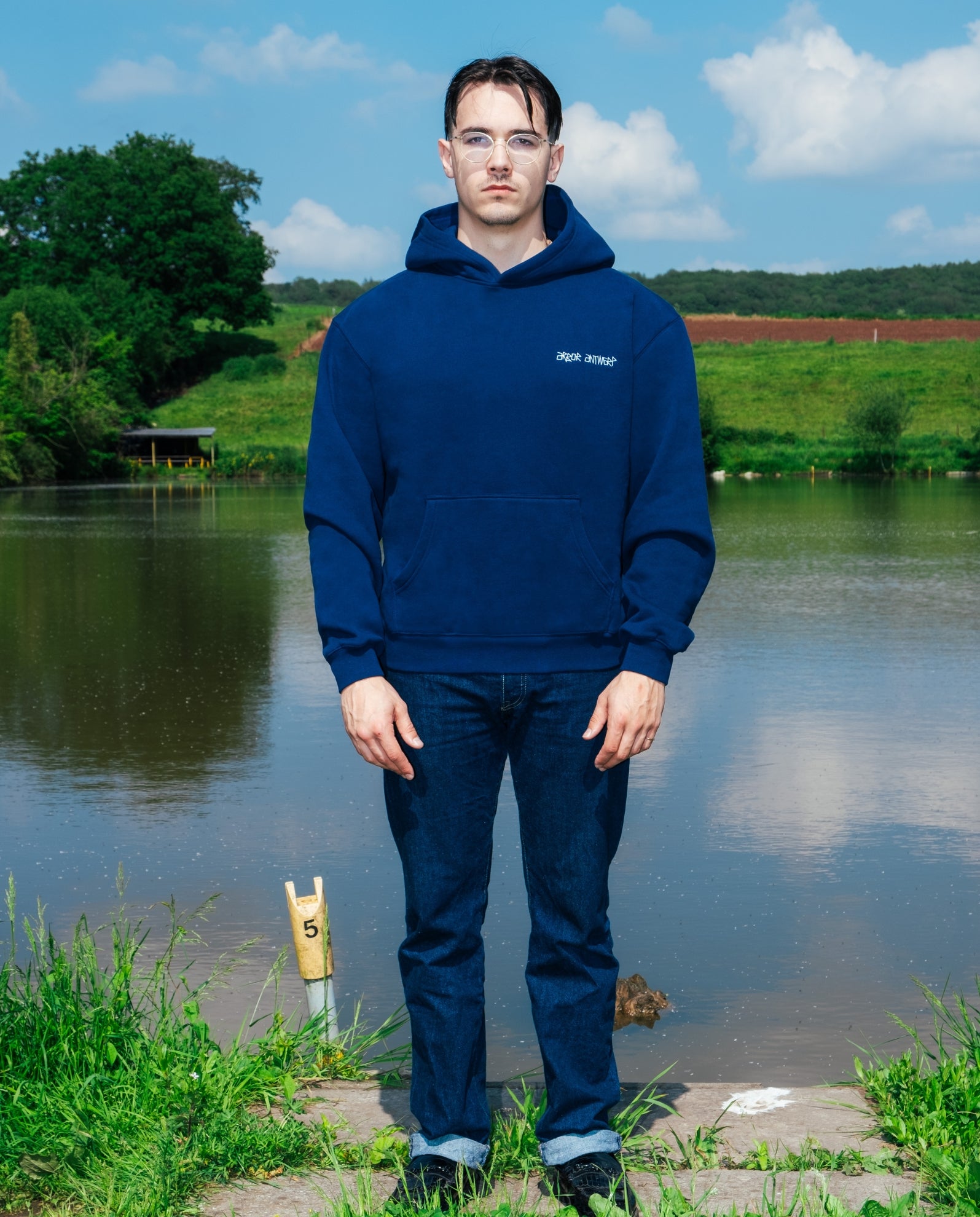 Arbor Antwerp White Star Hoodie Blue | Noble