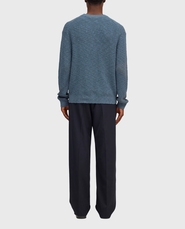 Blauwe crewneck trui met lange mouwen, ribboord aan zoom en manchetten