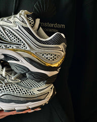 Saucony Progrid Omni 9 Silver / Gold